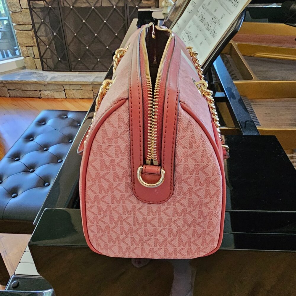 Michael Kors Bedford Signature Satchel (Rare) - Picture 4 of 13